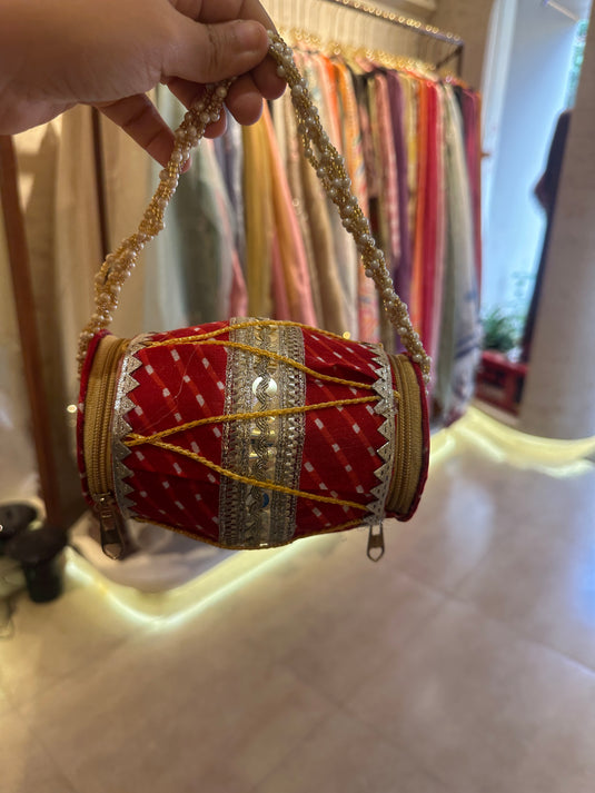 Assorted accessories combo of Daliya, Dholki and Bangle box