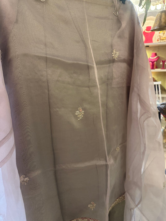 Article 20 tissue nude shade suit