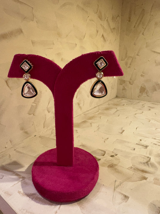 Kundan droplet earrings