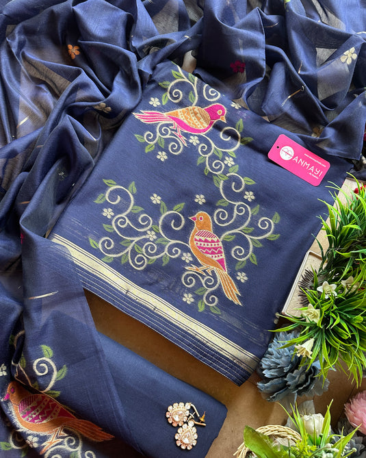 Cotton silk coloured Jamdani with bird motifs and cotton bottom