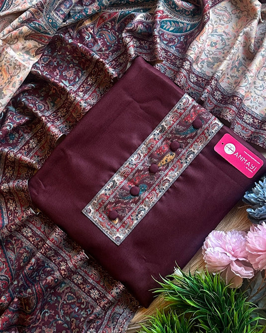 Bright and colourful printed shawl spun  set