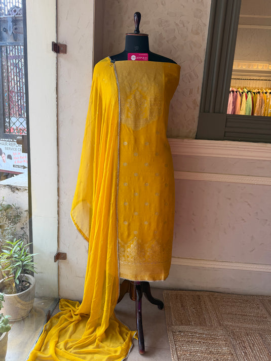 Maharani neck dolla silk suit set