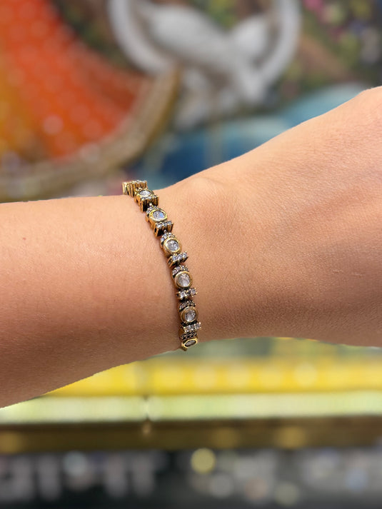 Office wear adjustable Kundan bracelet