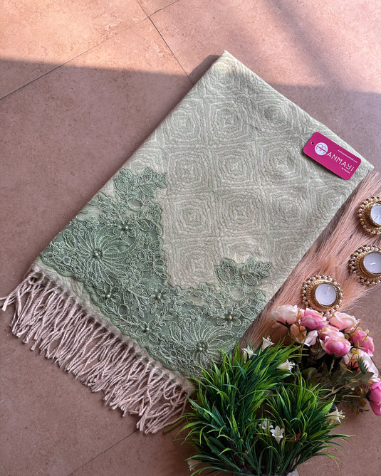 Abstract soft patched border woollen stole