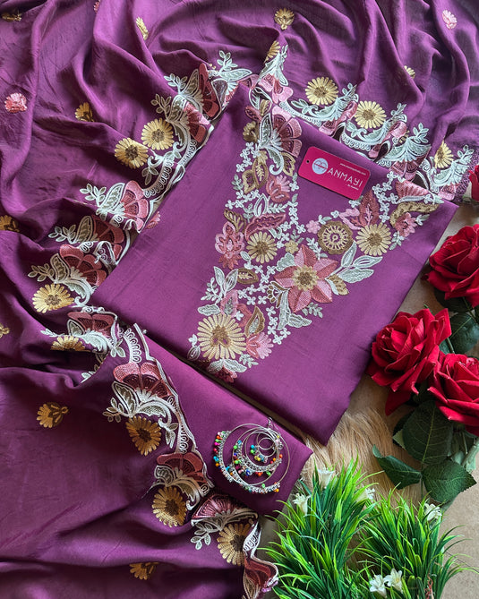 Coloured Aari Work Cotton Muslin Suit set