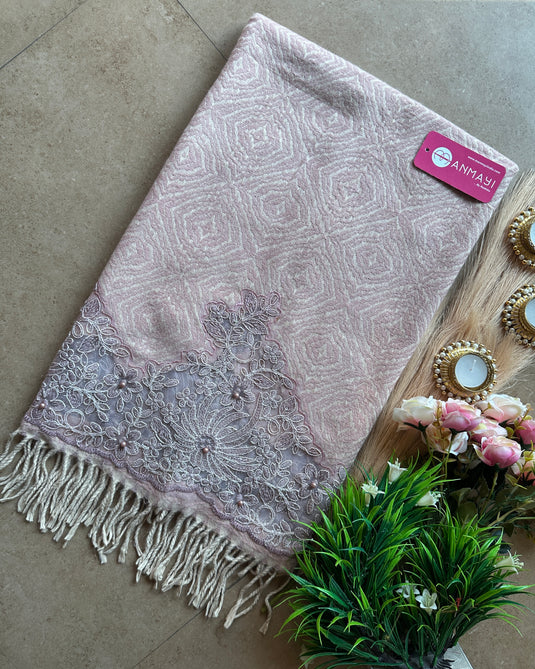 Abstract soft patched border woollen stole