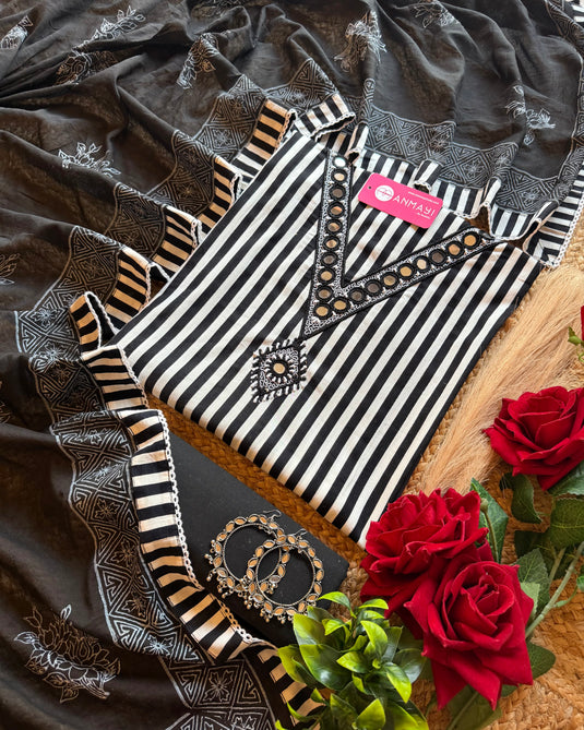 Black Stripes pure cotton suit set with mirror V neck