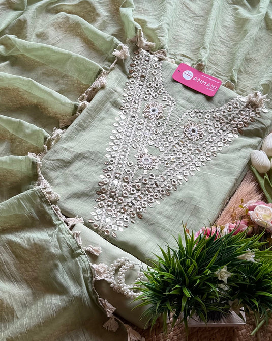 Crochet mirror neck Mul Chanderi suit set