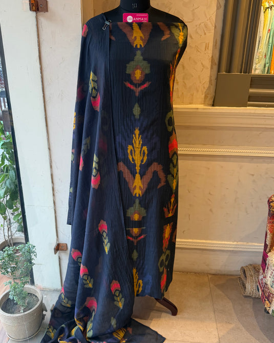 Abstract floral Ikkat Patola print pure Mul suit