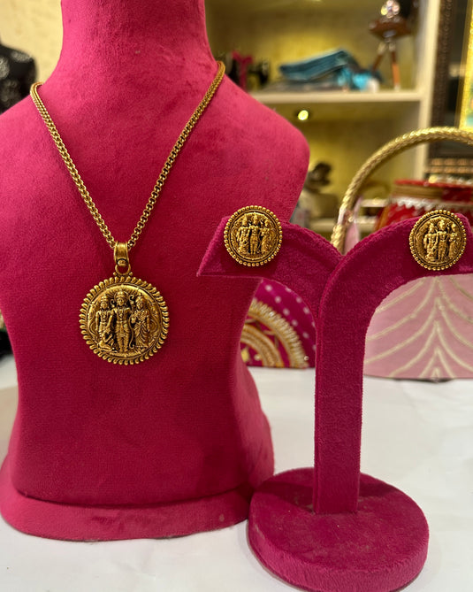 Temple jewellery sets