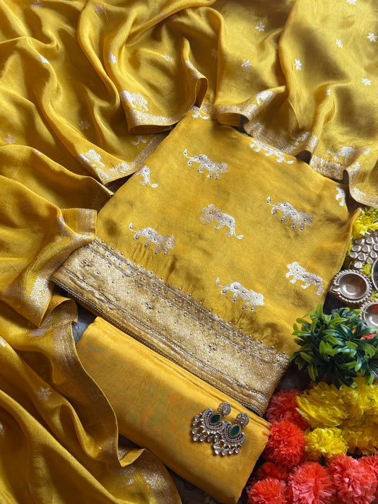 Make in India inspired Dolla silk suit sets