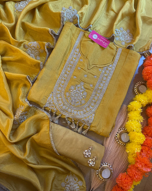 Hanging handmade tassels with Dori work on shimmer silk