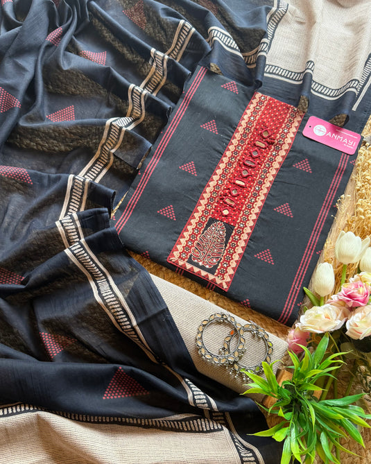 Geometrical black red soft handloom cotton suit set