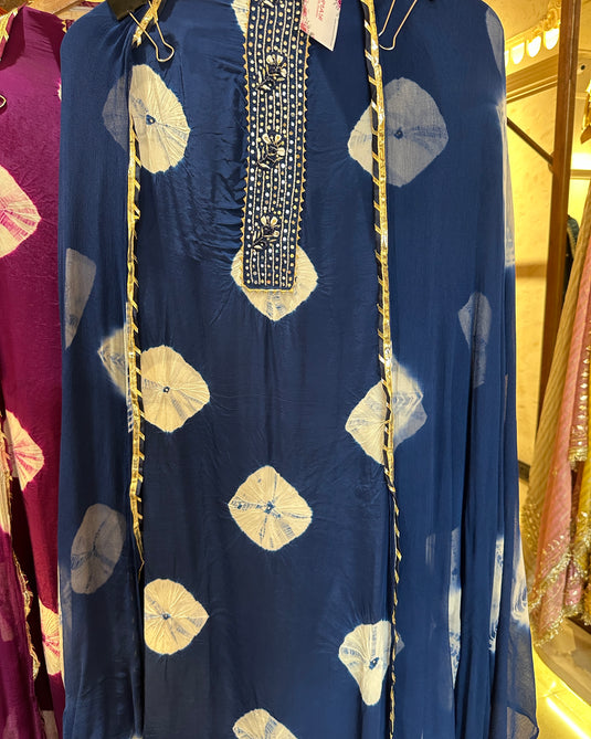 Shibori print semi crepe suit set with chiffon batik dupatta
