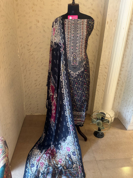 Semi crepe Pakistani thread work suit set