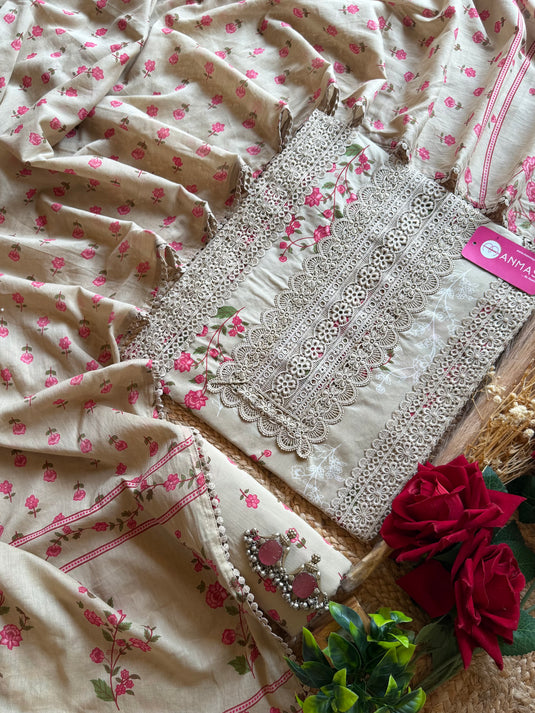 Laces detail pure cotton printed suit set