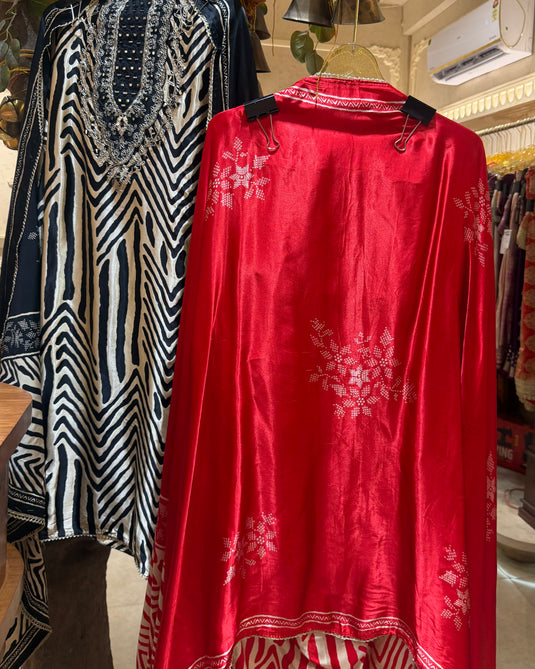 Abstract print Gajji silk suit set with mirror work neck