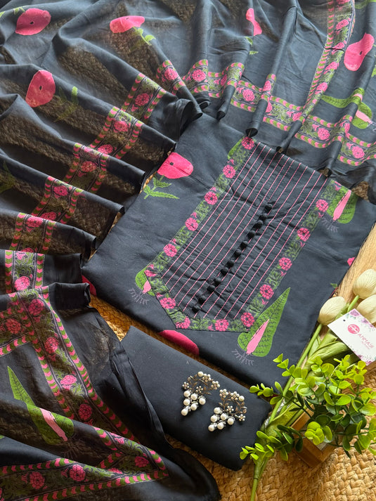 Raat Rani bloom black cambric cotton suit set