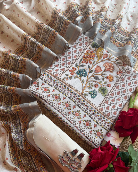 Chanderi panel highlighted knot work panel suit set