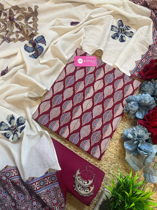 Pure Cottons Ajrakh with patched cotton dupatta