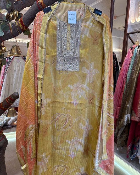 Article 2 shimmer lines organza Dori neck