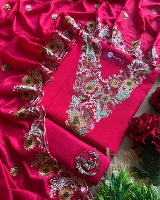 Coloured Aari Work Cotton Muslin Suit set