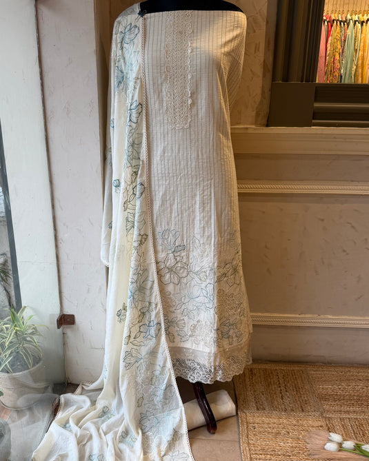 Appliqué organza patch embroidered patterned ivory suit set