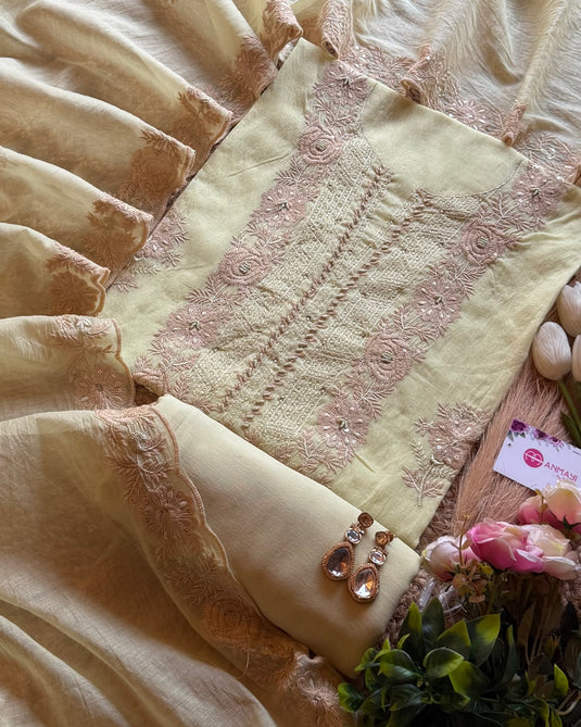 Mul Chanderi gold Dori work suit set