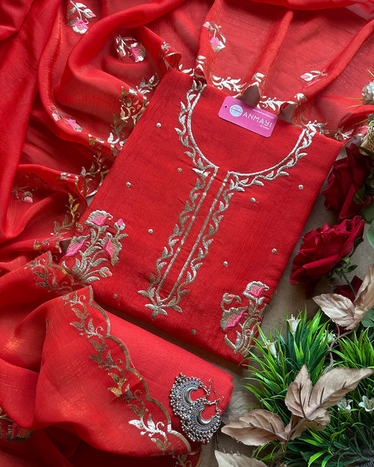 Crushed tissue artificial silk garden embroidered festive suit set