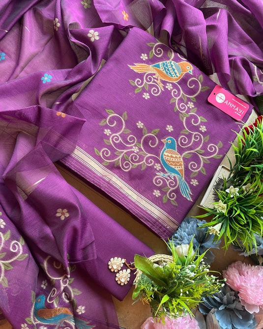 Cotton silk coloured Jamdani with bird motifs and cotton bottom