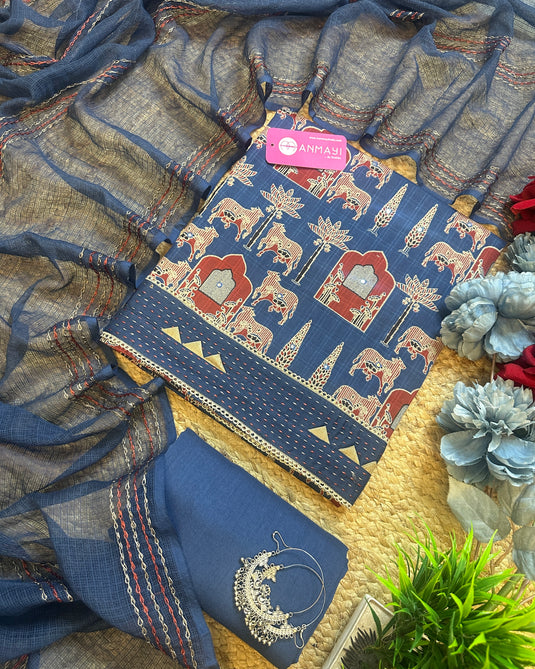 Pichwai print cambric cotton suit with weaved border