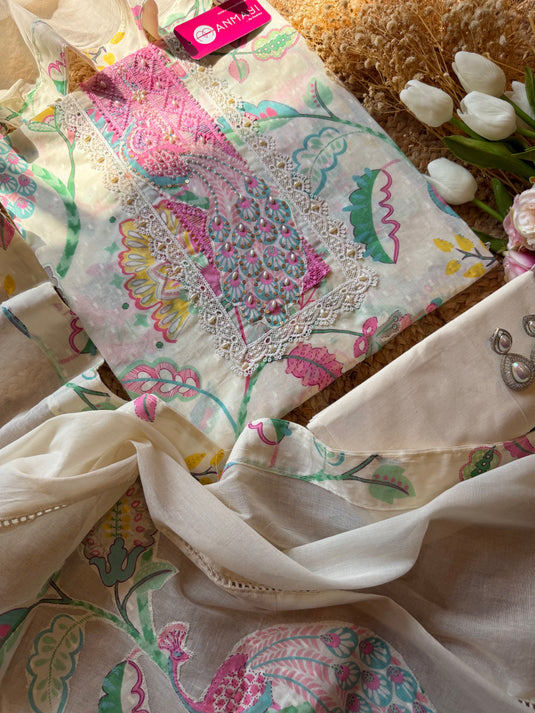 Printed patch work cream suit set with pearl neck