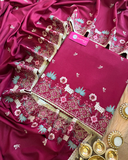 Pichwai Spun Pashmina suit set