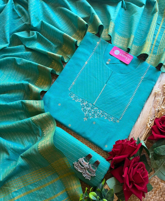 Handloom cotton temple neck suit set