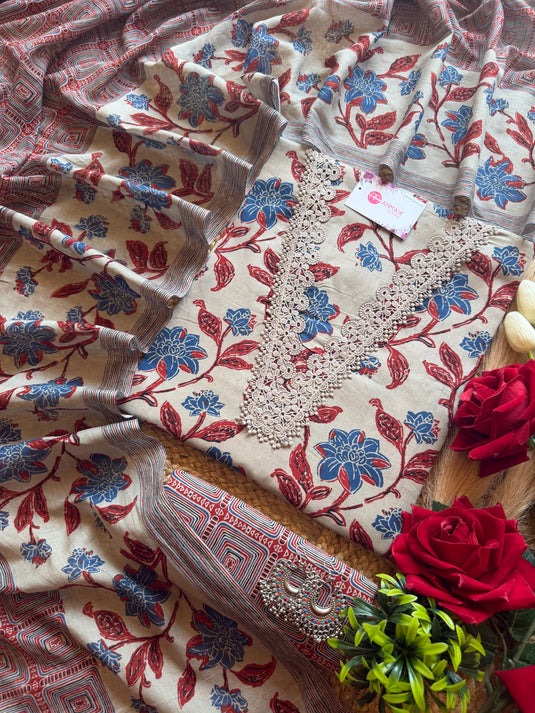 V neck printed grey lace neck suit set