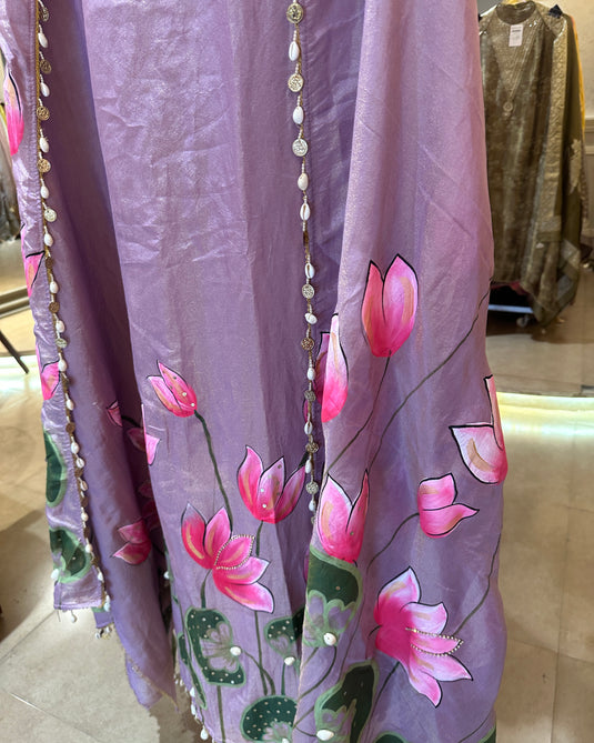 Article 8 Pichwai art tissue suit