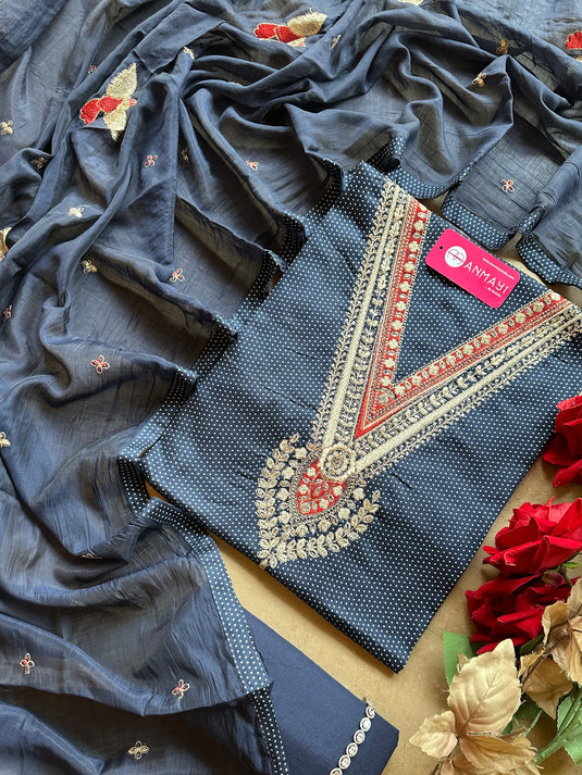 Jaam cotton embroidered v neck suit set