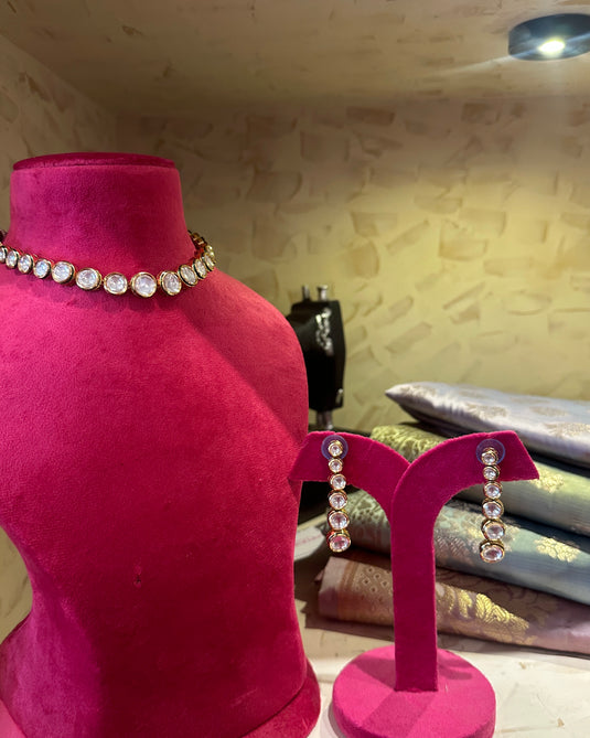 Single line kundan set