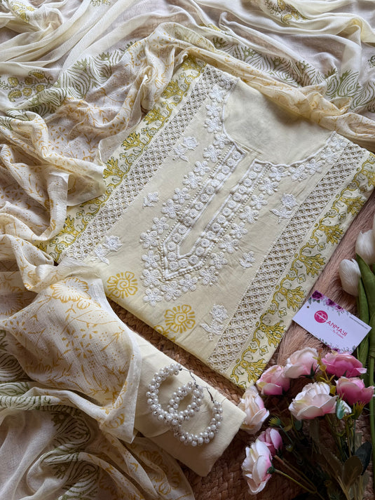 Soft cambric neckline suit set with chiffon dupatta