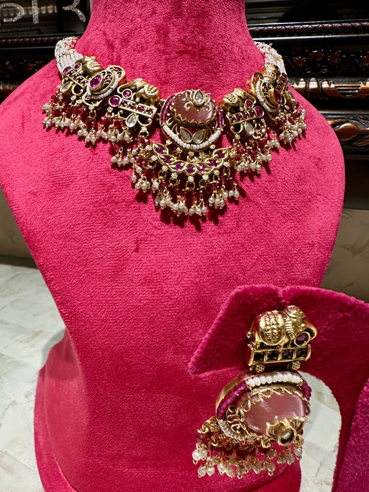 Classic pearl wine choker set