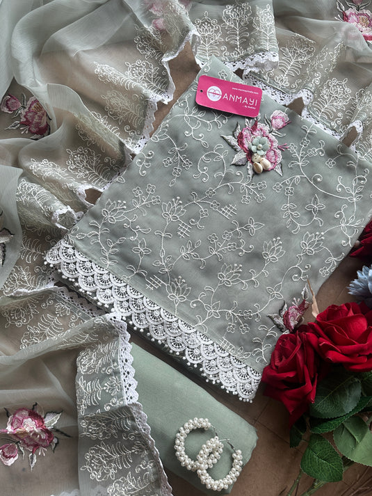 Crushed chiffon embroidered jaal suit with 3D flowers and shells