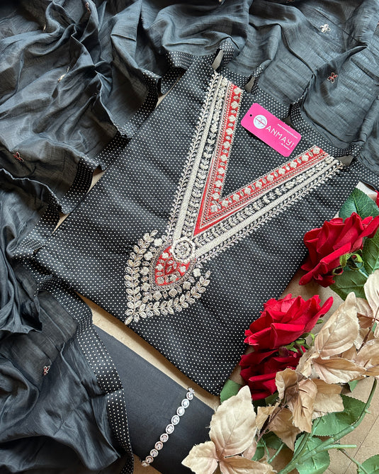 Jaam cotton embroidered v neck suit set