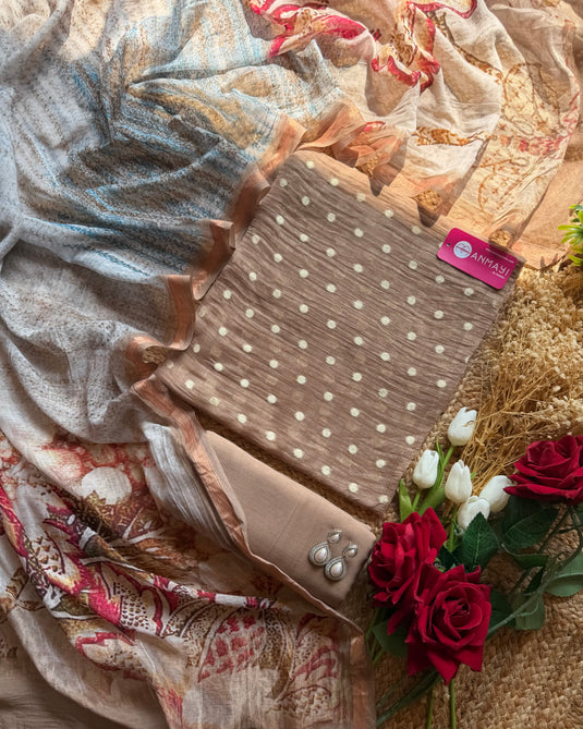Pure Mul Banarasi with floral mul dupatta
